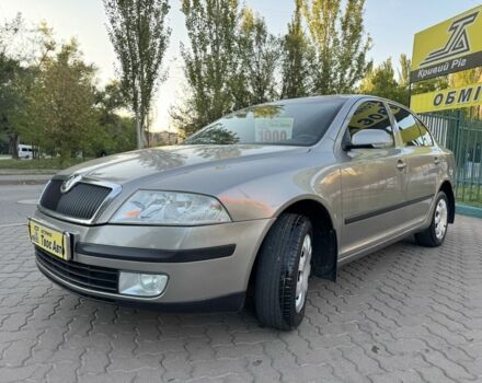 Бежевый Шкода Октавия, объемом двигателя 1.6 л и пробегом 207 тыс. км за 6750 $, фото 2 на Automoto.ua