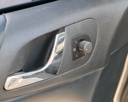 Бежевый Шкода Октавия, объемом двигателя 1.6 л и пробегом 297 тыс. км за 4290 $, фото 21 на Automoto.ua