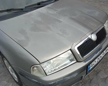 Бежевий Шкода Октавія, об'ємом двигуна 1.6 л та пробігом 367 тис. км за 2550 $, фото 7 на Automoto.ua