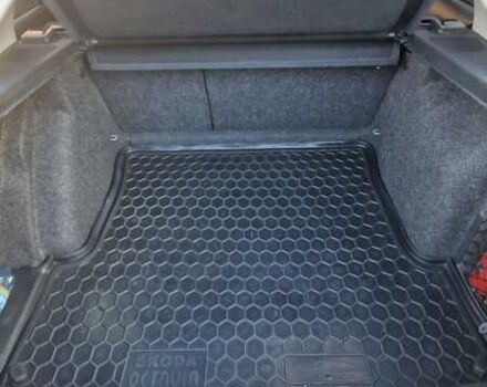 Бежевий Шкода Октавія, об'ємом двигуна 1.6 л та пробігом 227 тис. км за 7100 $, фото 14 на Automoto.ua