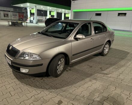 Бежевый Шкода Октавия, объемом двигателя 1.9 л и пробегом 300 тыс. км за 2850 $, фото 5 на Automoto.ua