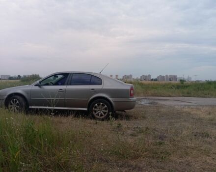 Бежевый Шкода Октавия, объемом двигателя 1.6 л и пробегом 221 тыс. км за 5600 $, фото 4 на Automoto.ua