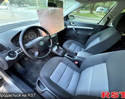 Бежевий Шкода Октавія, об'ємом двигуна 1.6 л та пробігом 207 тис. км за 6750 $, фото 2 на Automoto.ua