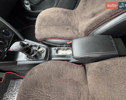 Бежевый Шкода Октавия, объемом двигателя 1.6 л и пробегом 279 тыс. км за 6500 $, фото 3 на Automoto.ua