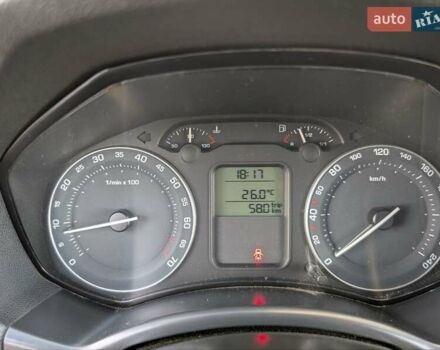 Бежевый Шкода Октавия, объемом двигателя 1.98 л и пробегом 230 тыс. км за 6200 $, фото 9 на Automoto.ua