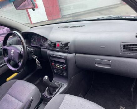 Бежевый Шкода Октавия, объемом двигателя 1.6 л и пробегом 256 тыс. км за 4500 $, фото 3 на Automoto.ua