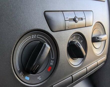 Бежевый Шкода Октавия, объемом двигателя 1.98 л и пробегом 230 тыс. км за 6200 $, фото 31 на Automoto.ua