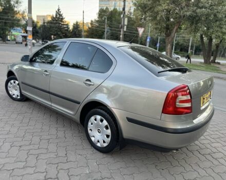 Бежевый Шкода Октавия, объемом двигателя 1.6 л и пробегом 207 тыс. км за 6750 $, фото 4 на Automoto.ua