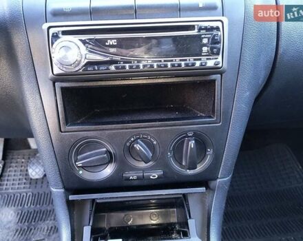 Бежевый Шкода Октавия, объемом двигателя 1.4 л и пробегом 157 тыс. км за 5400 $, фото 10 на Automoto.ua