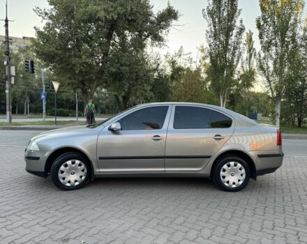 Бежевый Шкода Октавия, объемом двигателя 1.6 л и пробегом 207 тыс. км за 6750 $, фото 3 на Automoto.ua