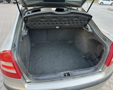 Бежевый Шкода Октавия, объемом двигателя 1.6 л и пробегом 207 тыс. км за 6750 $, фото 15 на Automoto.ua