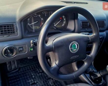 Бежевий Шкода Октавія, об'ємом двигуна 1.6 л та пробігом 227 тис. км за 7100 $, фото 17 на Automoto.ua