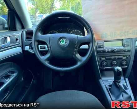 Бежевий Шкода Октавія, об'ємом двигуна 1.6 л та пробігом 207 тис. км за 6750 $, фото 4 на Automoto.ua