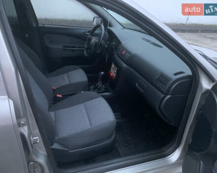 Бежевый Шкода Октавия, объемом двигателя 1.9 л и пробегом 261 тыс. км за 5499 $, фото 14 на Automoto.ua