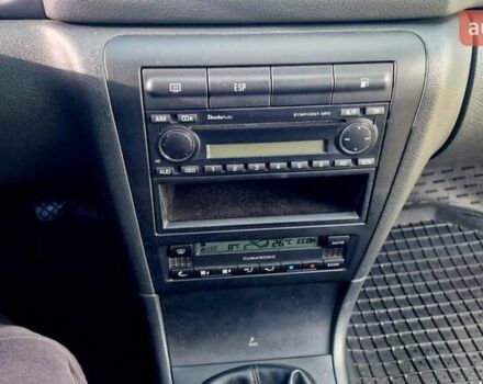 Бежевий Шкода Октавія, об'ємом двигуна 1.6 л та пробігом 227 тис. км за 7100 $, фото 24 на Automoto.ua