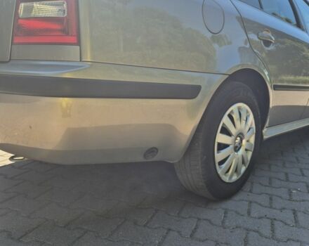 Бежевый Шкода Октавия, объемом двигателя 0 л и пробегом 270 тыс. км за 6200 $, фото 4 на Automoto.ua