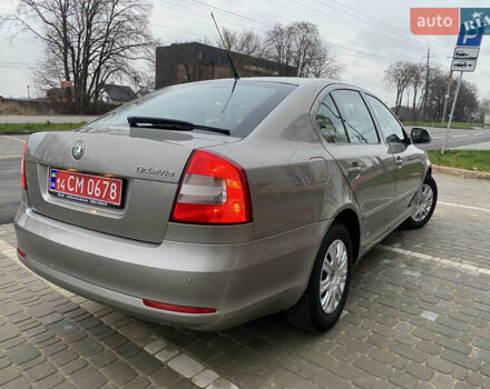 Бежевый Шкода Октавия, объемом двигателя 1.4 л и пробегом 224 тыс. км за 7750 $, фото 4 на Automoto.ua