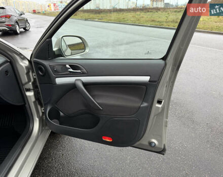 Бежевый Шкода Октавия, объемом двигателя 1.4 л и пробегом 224 тыс. км за 8222 $, фото 54 на Automoto.ua