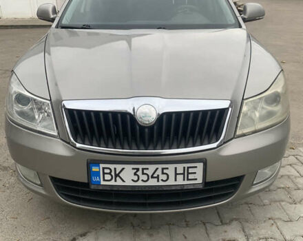 Бежевий Шкода Октавія, об'ємом двигуна 1.8 л та пробігом 283 тис. км за 6999 $, фото 6 на Automoto.ua