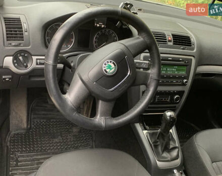 Бежевий Шкода Октавія, об'ємом двигуна 1.8 л та пробігом 283 тис. км за 6999 $, фото 10 на Automoto.ua