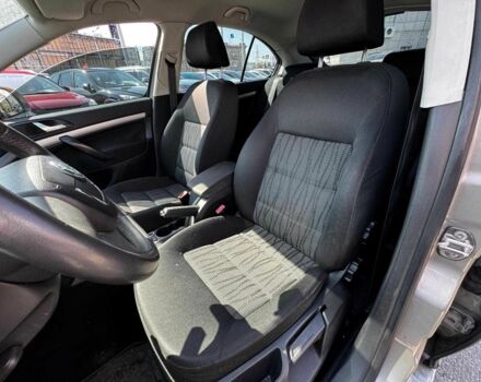 Бежевий Шкода Октавія, об'ємом двигуна 1.8 л та пробігом 162 тис. км за 5700 $, фото 10 на Automoto.ua