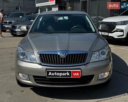 Бежевый Шкода Октавия, объемом двигателя 1.8 л и пробегом 162 тыс. км за 7540 $, фото 1 на Automoto.ua