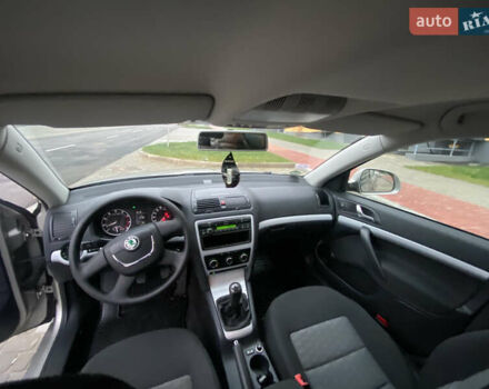 Бежевый Шкода Октавия, объемом двигателя 1.4 л и пробегом 224 тыс. км за 7750 $, фото 32 на Automoto.ua