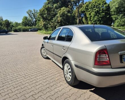 Бежевый Шкода Октавия, объемом двигателя 0 л и пробегом 270 тыс. км за 6200 $, фото 2 на Automoto.ua