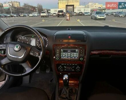 Бежевый Шкода Октавия, объемом двигателя 1.8 л и пробегом 174 тыс. км за 7299 $, фото 17 на Automoto.ua