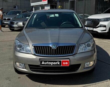 Бежевий Шкода Октавія, об'ємом двигуна 1.8 л та пробігом 162 тис. км за 5700 $, фото 1 на Automoto.ua