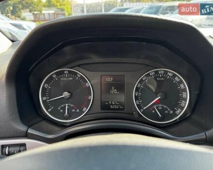 Бежевый Шкода Октавия, объемом двигателя 1.8 л и пробегом 162 тыс. км за 7540 $, фото 14 на Automoto.ua