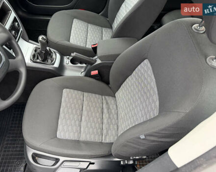 Бежевый Шкода Октавия, объемом двигателя 1.4 л и пробегом 224 тыс. км за 8222 $, фото 34 на Automoto.ua