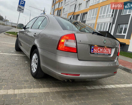 Бежевый Шкода Октавия, объемом двигателя 1.4 л и пробегом 224 тыс. км за 7750 $, фото 3 на Automoto.ua