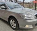 Бежевый Шкода Октавия, объемом двигателя 1.8 л и пробегом 145 тыс. км за 7500 $, фото 2 на Automoto.ua