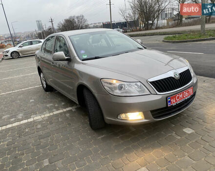 Бежевый Шкода Октавия, объемом двигателя 1.4 л и пробегом 224 тыс. км за 7750 $, фото 6 на Automoto.ua