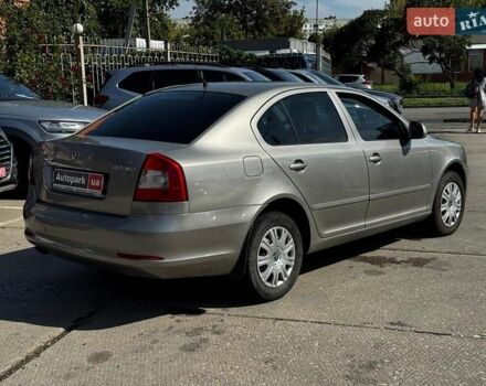 Бежевый Шкода Октавия, объемом двигателя 1.8 л и пробегом 162 тыс. км за 7540 $, фото 5 на Automoto.ua