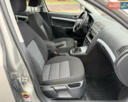 Бежевый Шкода Октавия, объемом двигателя 1.4 л и пробегом 224 тыс. км за 8222 $, фото 57 на Automoto.ua