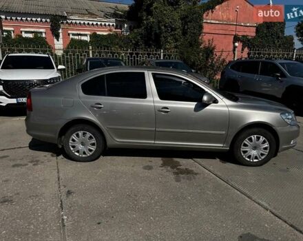 Бежевый Шкода Октавия, объемом двигателя 1.8 л и пробегом 162 тыс. км за 7540 $, фото 6 на Automoto.ua