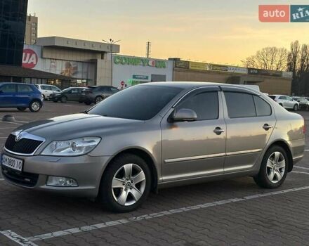Бежевый Шкода Октавия, объемом двигателя 1.8 л и пробегом 174 тыс. км за 7299 $, фото 2 на Automoto.ua
