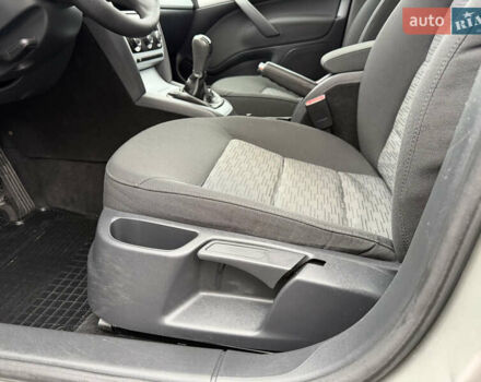 Бежевый Шкода Октавия, объемом двигателя 1.4 л и пробегом 224 тыс. км за 8222 $, фото 33 на Automoto.ua