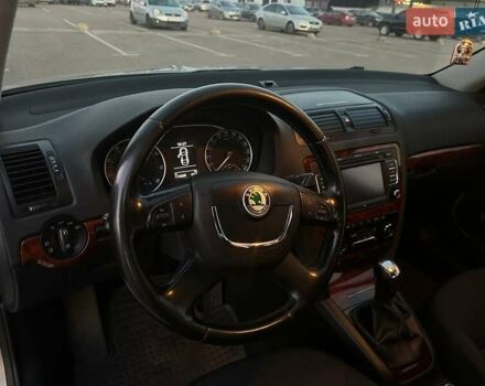 Бежевый Шкода Октавия, объемом двигателя 1.8 л и пробегом 174 тыс. км за 7299 $, фото 18 на Automoto.ua