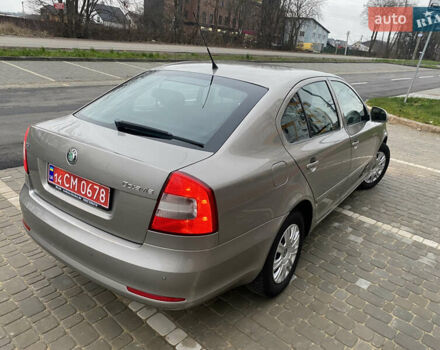 Бежевый Шкода Октавия, объемом двигателя 1.4 л и пробегом 224 тыс. км за 7750 $, фото 5 на Automoto.ua