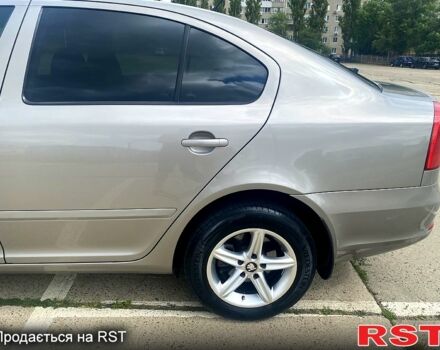 Бежевий Шкода Октавія, об'ємом двигуна 1.8 л та пробігом 186 тис. км за 9000 $, фото 7 на Automoto.ua