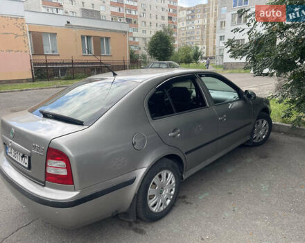 Бежевий Шкода Октавія, об'ємом двигуна 1.6 л та пробігом 235 тис. км за 6500 $, фото 2 на Automoto.ua