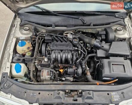 Бежевий Шкода Октавія, об'ємом двигуна 1.6 л та пробігом 188 тис. км за 6600 $, фото 22 на Automoto.ua