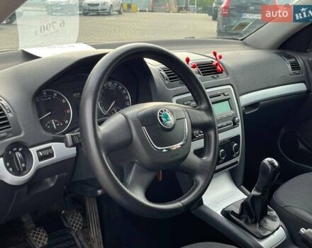 Бежевый Шкода Октавия, объемом двигателя 1.6 л и пробегом 214 тыс. км за 6790 $, фото 13 на Automoto.ua