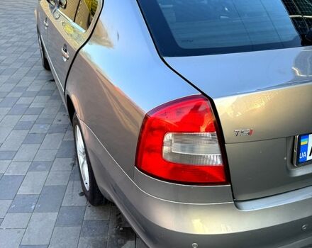 Бежевый Шкода Октавия, объемом двигателя 1.8 л и пробегом 172 тыс. км за 6800 $, фото 3 на Automoto.ua