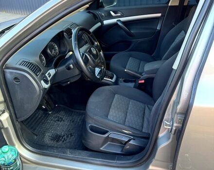 Бежевый Шкода Октавия, объемом двигателя 1.8 л и пробегом 172 тыс. км за 6800 $, фото 5 на Automoto.ua