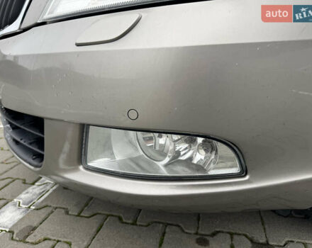 Бежевий Шкода Октавія, об'ємом двигуна 1.8 л та пробігом 231 тис. км за 8300 $, фото 9 на Automoto.ua