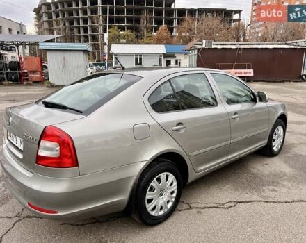 Бежевий Шкода Октавія, об'ємом двигуна 1.6 л та пробігом 59 тис. км за 10700 $, фото 8 на Automoto.ua